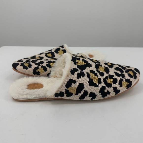 NWT Emilie Leopard Slippers Far Away from Close Animal Womens Medium Large - Picture 7 of 10